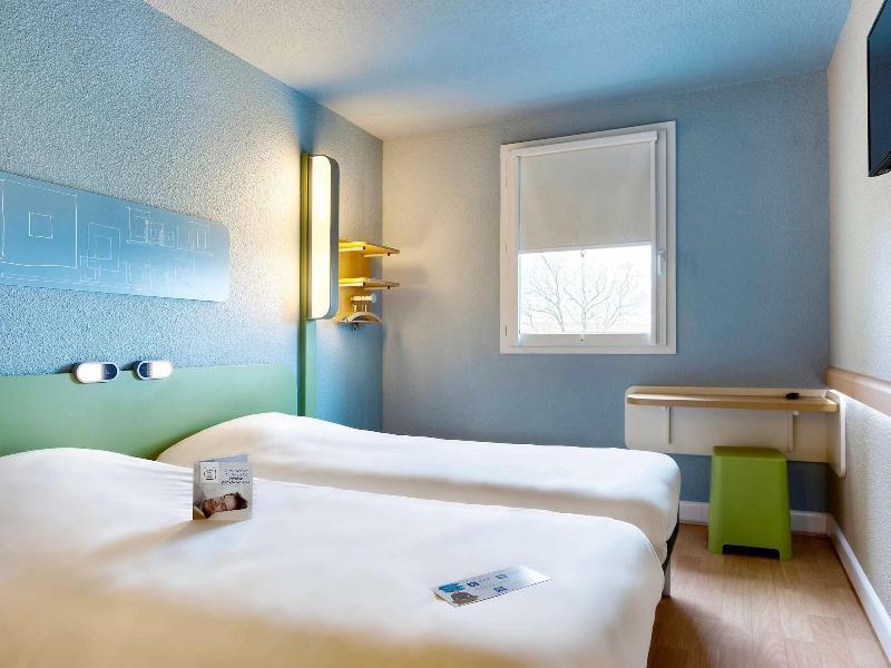 Ibis Budget La Roche Sur Yon Vendespace Mouilleron-le-Captif Eksteriør bilde
