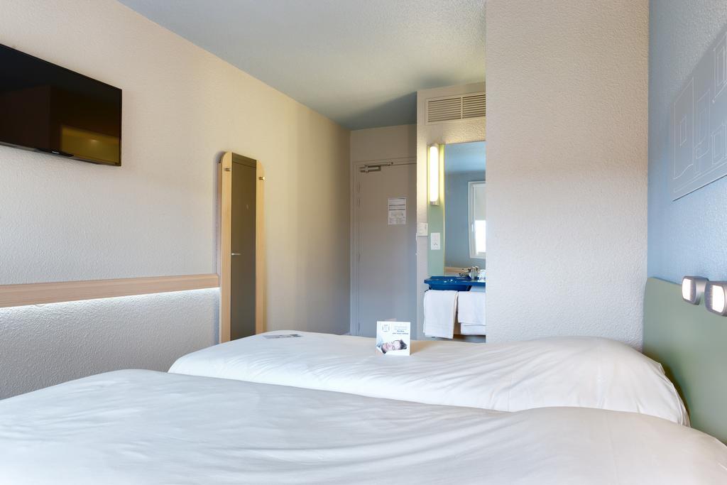 Ibis Budget La Roche Sur Yon Vendespace Mouilleron-le-Captif Eksteriør bilde